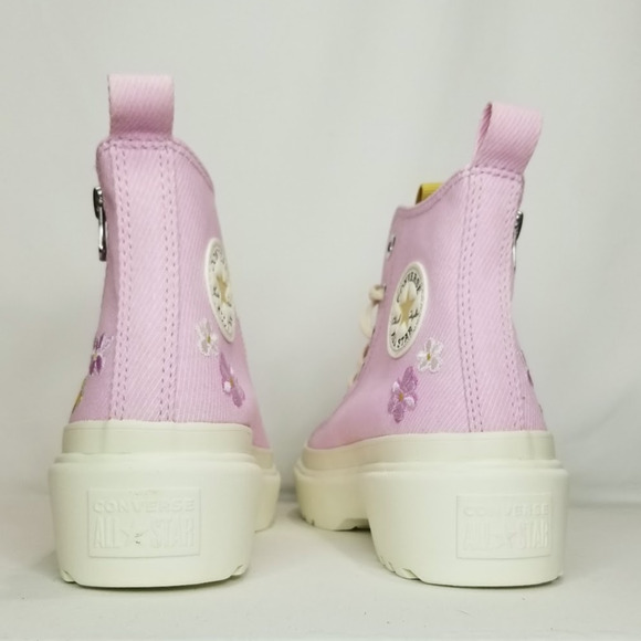 Converse CTAS Platform Lugged Hi Tops youth size 5.5   Lilac A07388C  NWT - Picture 6 of 10